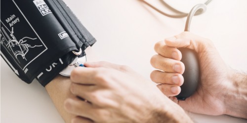 Periodontitis and Hypertension: What's The Connection Between Gum Disease And High Blood Pressure